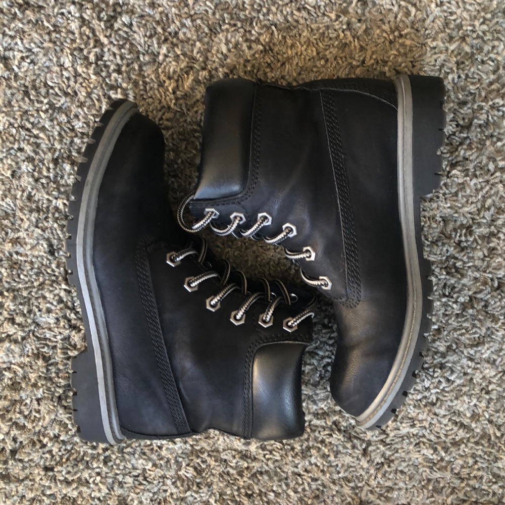 Women’s Union Bay size 6 wore a few times